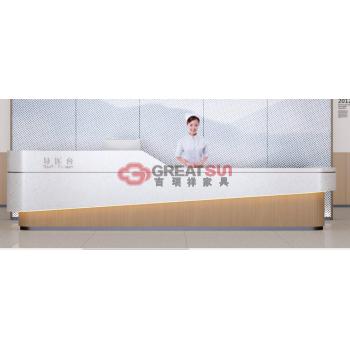 导医台