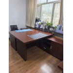 办公桌